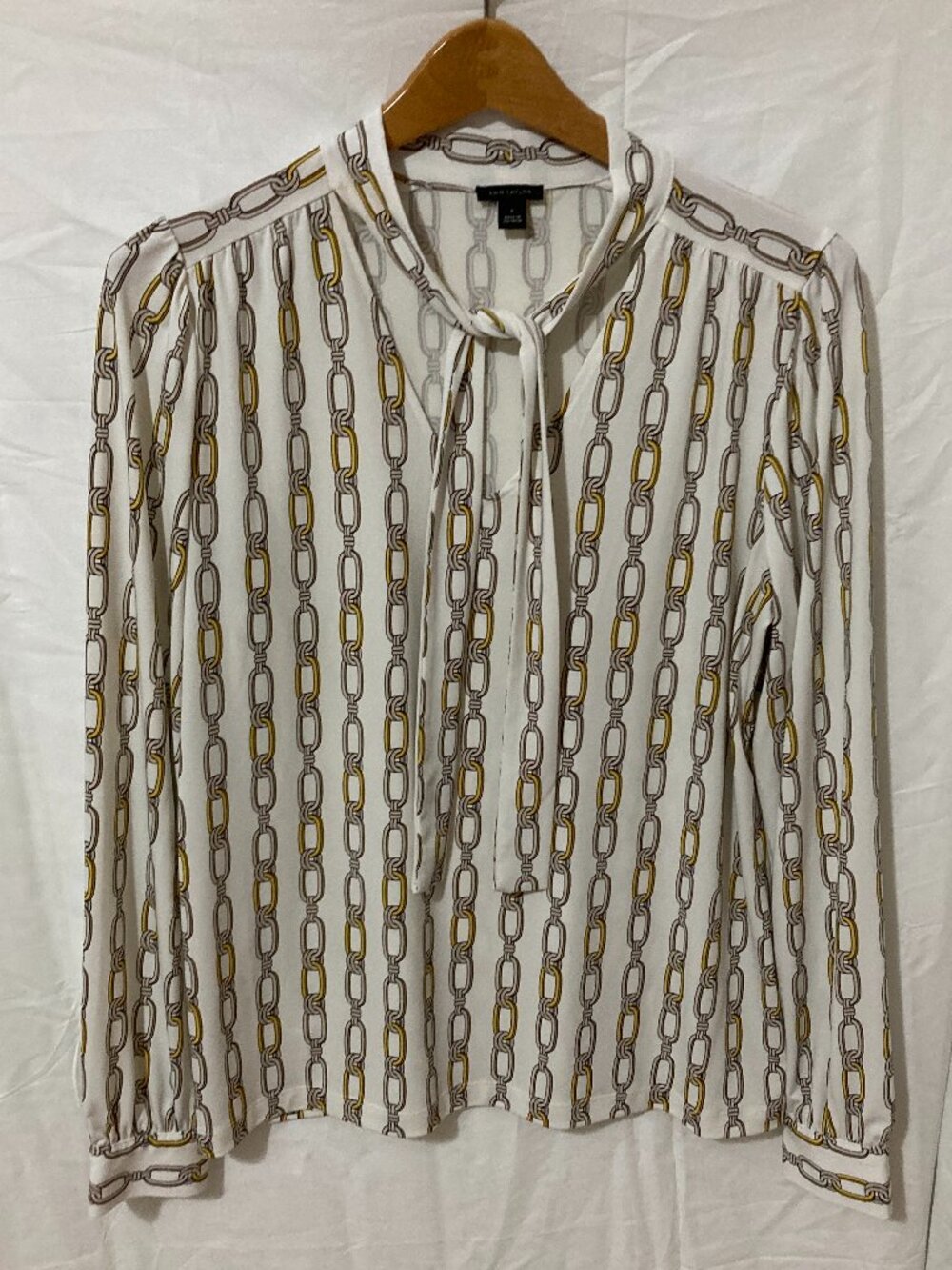 Ann Taylor‎ Blouse Women S White Chain Link Print Tie Neck Long Sleeve Top